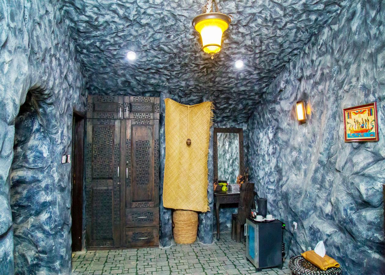 Hotel Bon Voyage Lagos Exterior photo